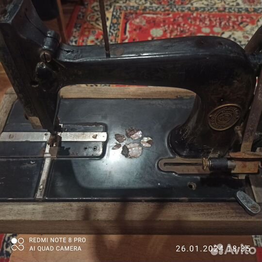Швейная машина,Карлосруэ, на запчасти