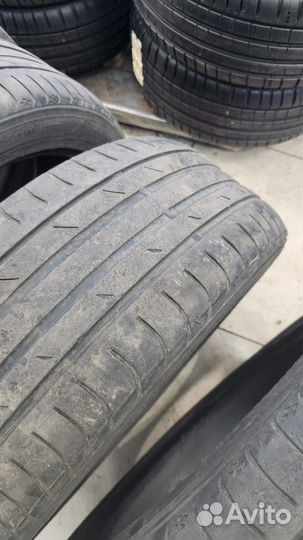 Marshal MU12 215/50 R17 91W