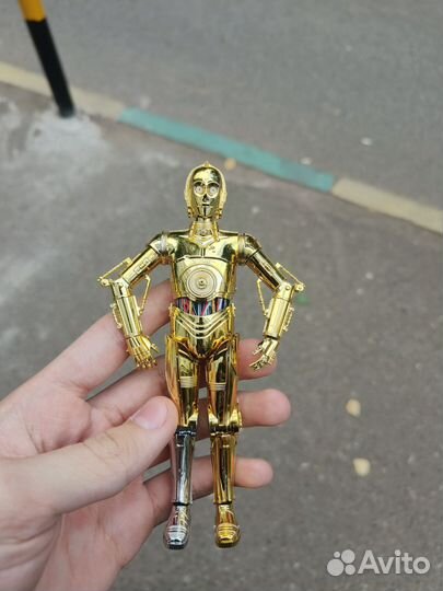 Фигурка c-3po