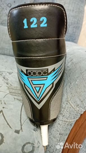 Коньки хоккейные