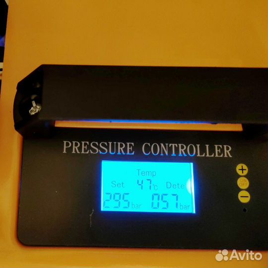 Компрессор GX -E-CS3-I 12В/220В