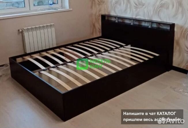 Кровать двуспальная 140х200