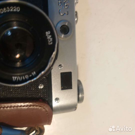 Плёночный фотоаппарат фед3