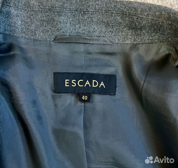 Жакет пиджак женский Escada