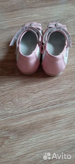 Туфли для девочки 25 размер