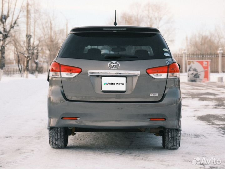 Toyota Wish 1.8 CVT, 2012, 59 000 км