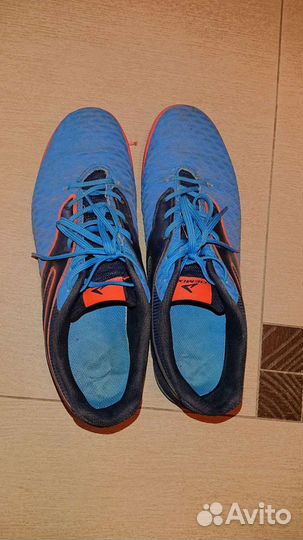 Футбольные бутсы для зала 44 р