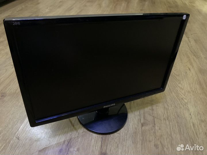 Монитор philips 20IE