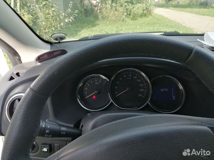 Renault Logan 1.6 МТ, 2015, 186 347 км