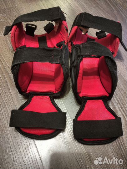 Вратарские наколенники jr