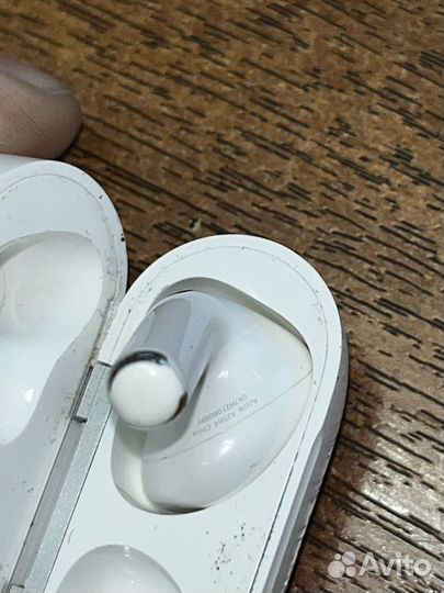 Airpods 3 кейс и оевый наушник