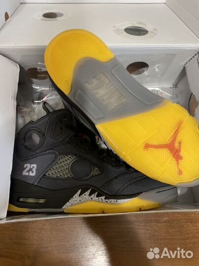 Nike air jordan 5 off-white