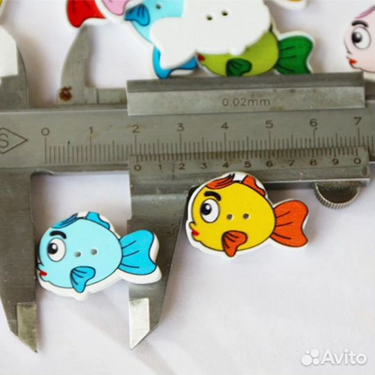 Деревянные пуговицы Рыбка