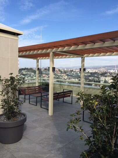 2-к. квартира, 52 м², 6/16 эт.