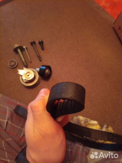 Грм ваг Б/У 04E198119