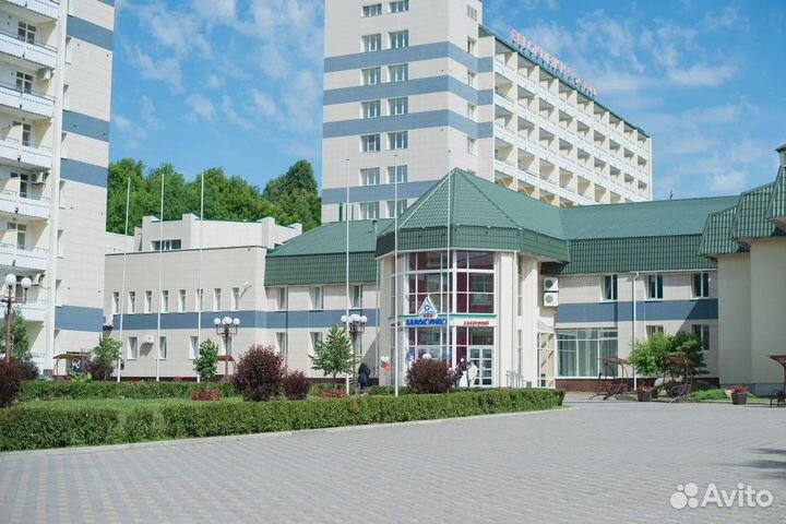 Горничная (сезонная работа)