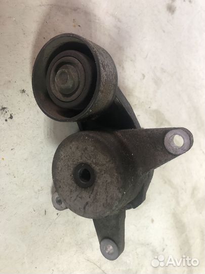 Натяжитель приводного ремня KIA RIO 4