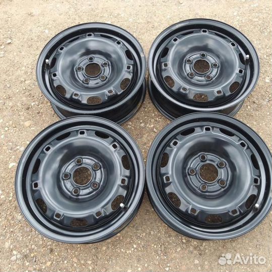 Диски штамповки R16 сверловка 5*100 новые