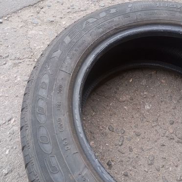 Goodyear DuraGrip 185/65 R15