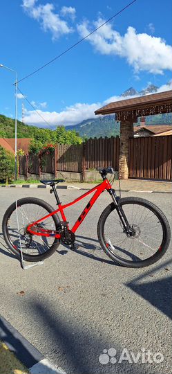 Велосипед gt avalanche sport 29