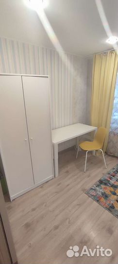 Шкаф, стол, стул