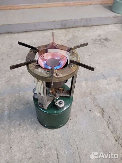 Бензиновый примус Coleman 520 -1942 года