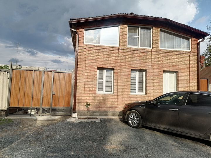 Дом 90 м² на участке 1,5 сот.