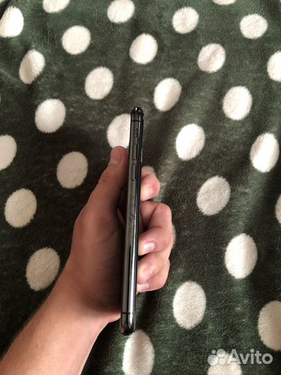 Телефон iPhone x 64