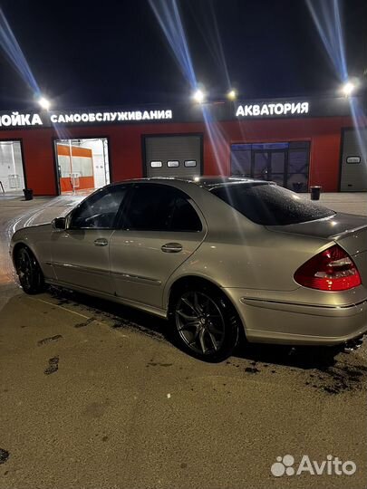 Mercedes-Benz E-класс 1.8 AT, 2004, 296 000 км