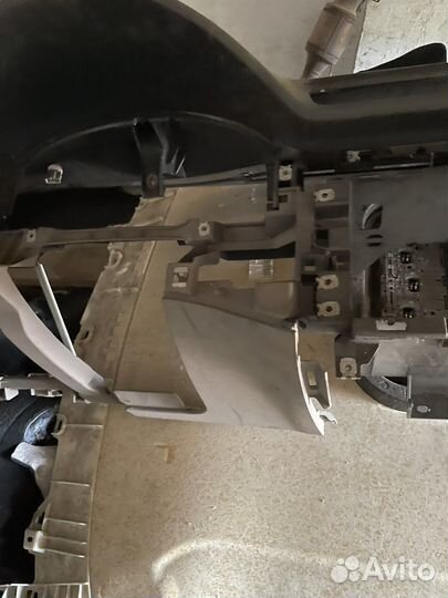 Торпедо Volkswagen Passat B6