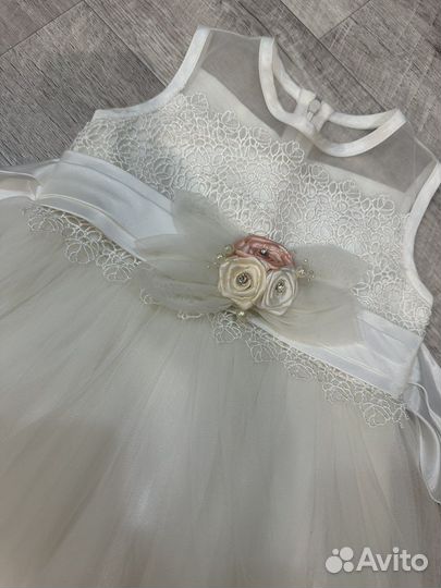 Платье на девочку