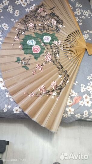 Веер настенный