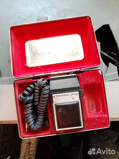 Машинка для бритья Нева 201