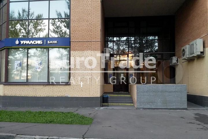 Сдам торговое помещение, 260 м²