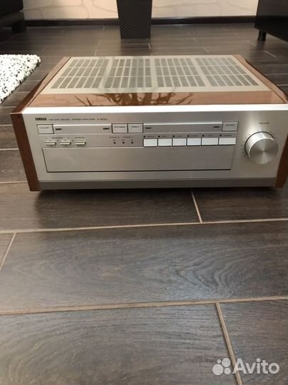 Yamaha A2000