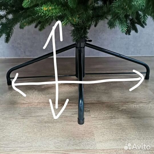 Корзинка плетёная под ёлку