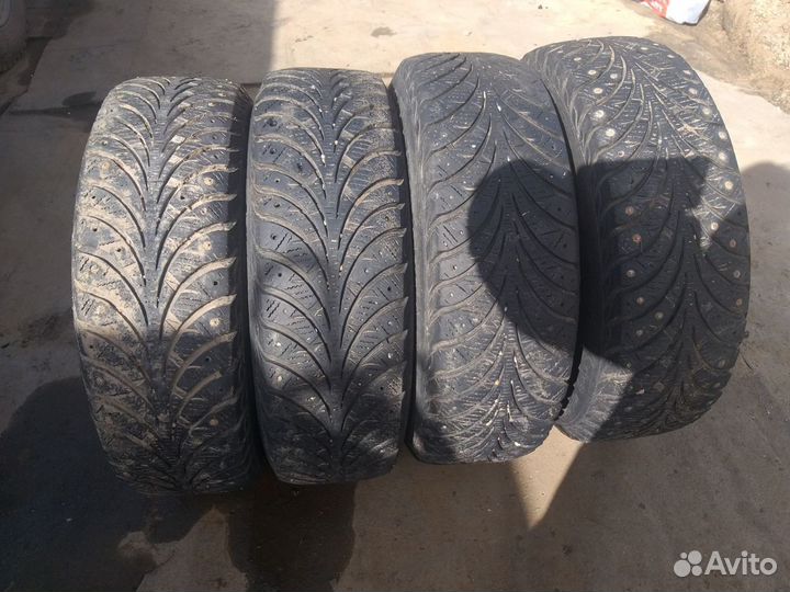 Goodyear UltraGrip Extreme 195/65 R15 25B