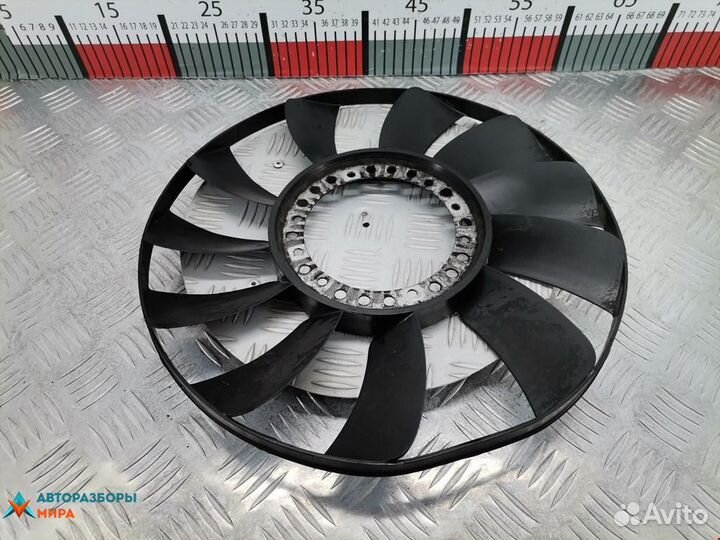 Крыльчатка вентилятора (лопасти) Volkswagen Passat