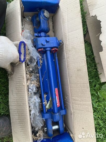 Гидроцилиндр с75/30х200-3.44(515)