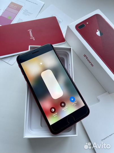 iPhone 8 Plus 64gb Product Red