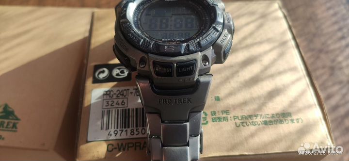 Часы Casio protrek 240t
