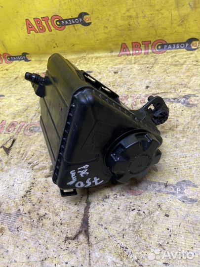 Бачок расширительный Bmw 7-Series F01 N63B44 2008