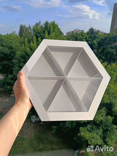 Коробка подарочная