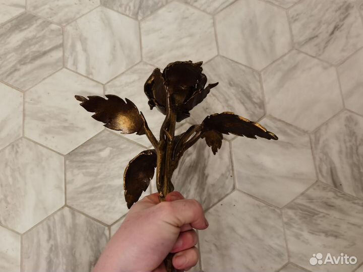 Роза металлическая декоративная