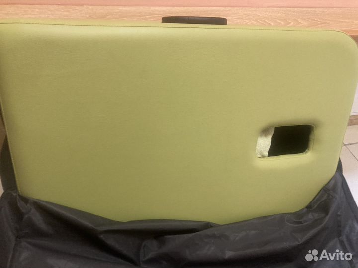 Массажный стол складной с вырезом для лица