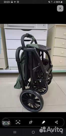 Прогулочная коляска luxmom с перекидной ручкой