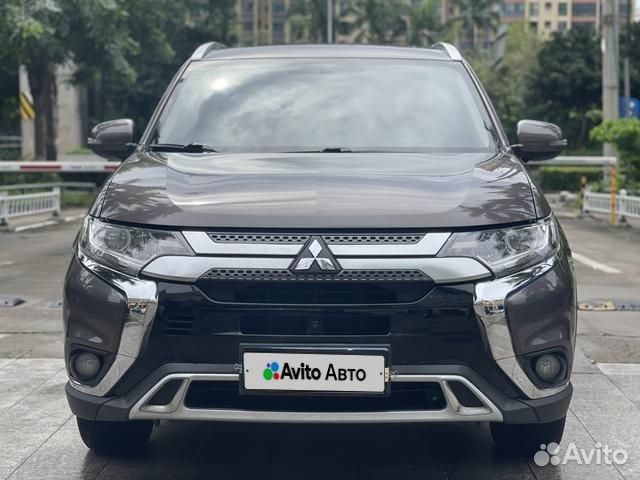 Mitsubishi Outlander 2.0 CVT, 2019, 62 300 км