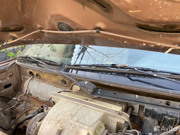 Трапеция дворников Audi 100 C3