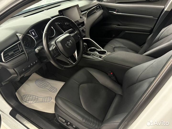 Toyota Camry 2.5 AT, 2022, 90 000 км