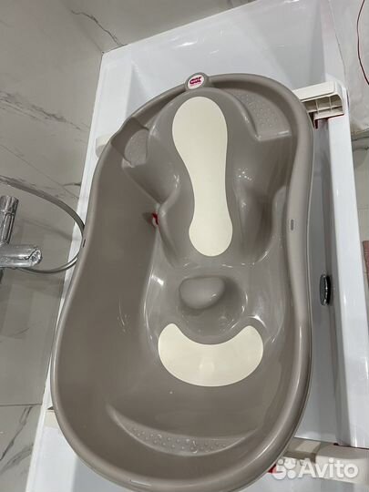 Ванночка для купания с подставкой